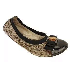 Adrienne Vittadini flats